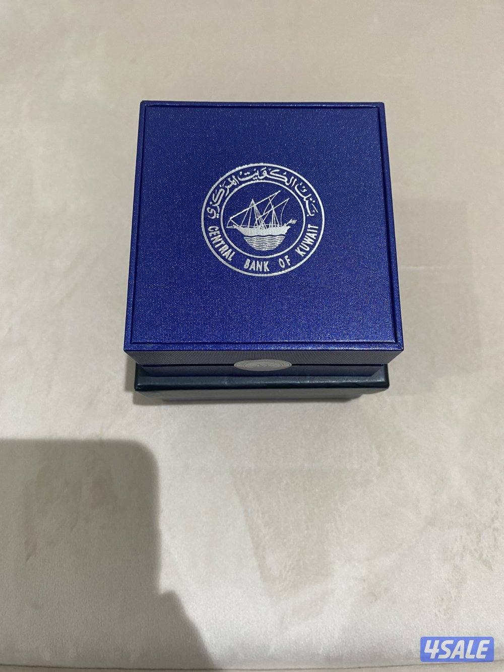 للبيع مسكوكة تذكاريه ا لتولي الشيخ صباح الاحمد مقاليد الحكم سنة ٢٠١٦ م2