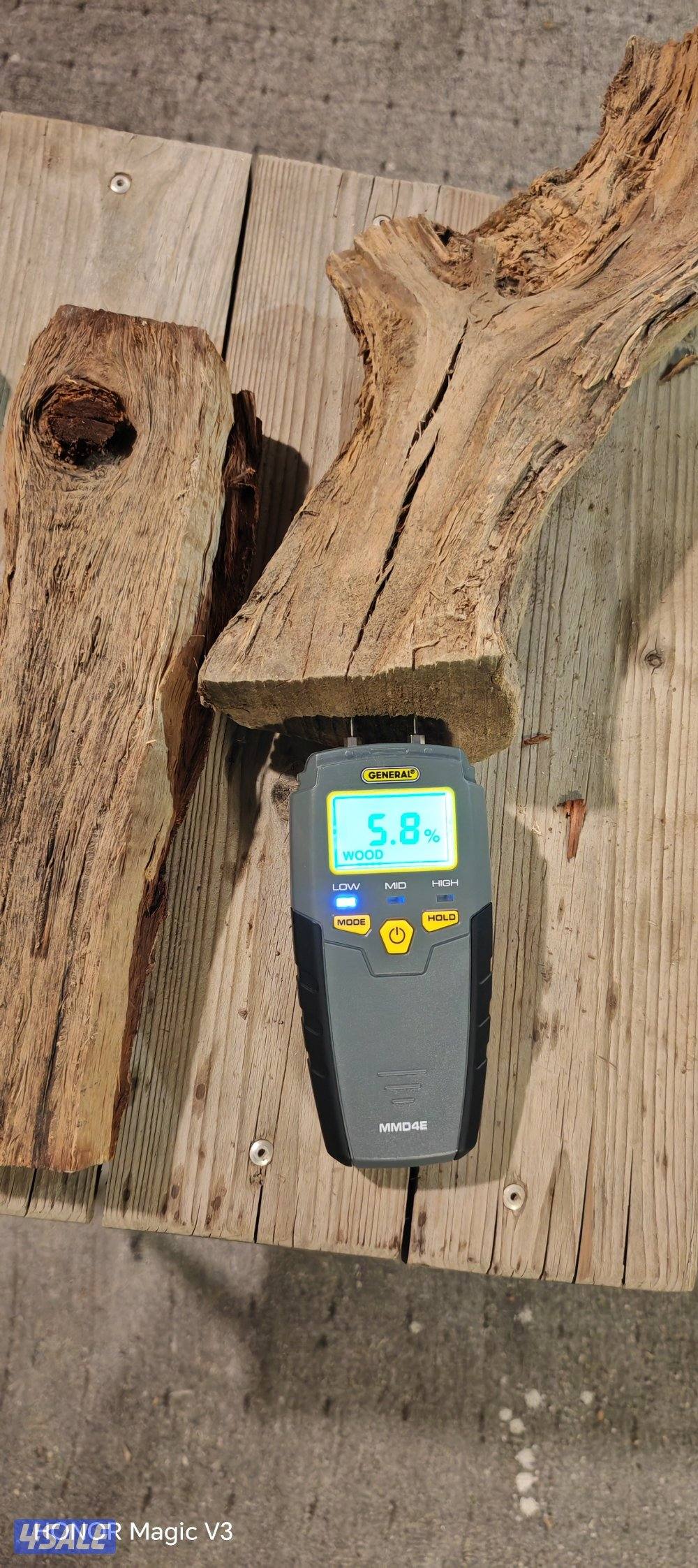 حطب البلوط الفاخر  ناشف 100٪3