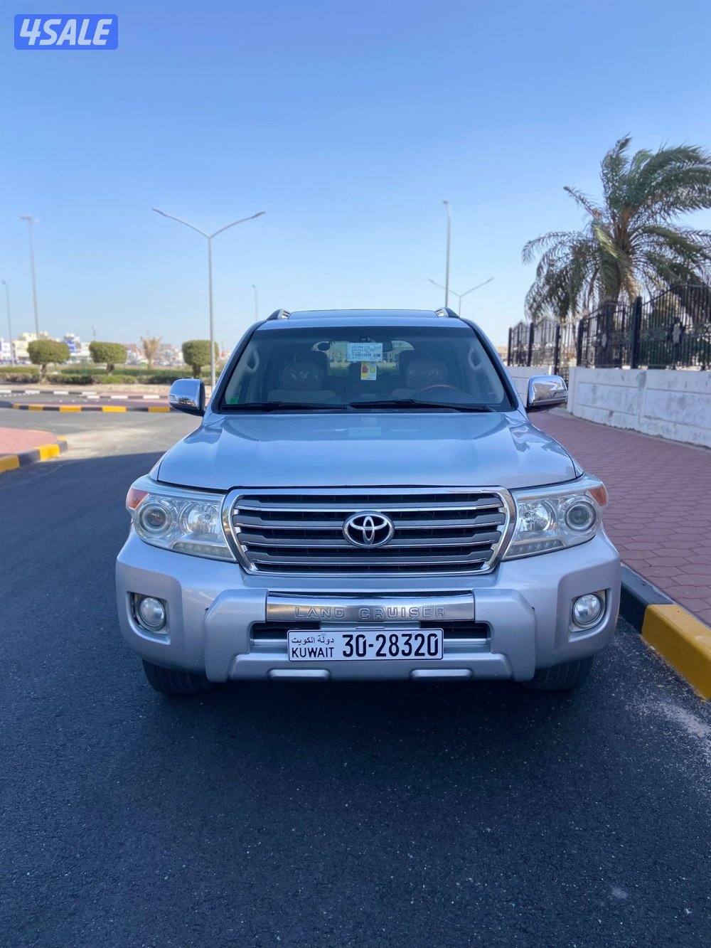 لاندكروز 20143