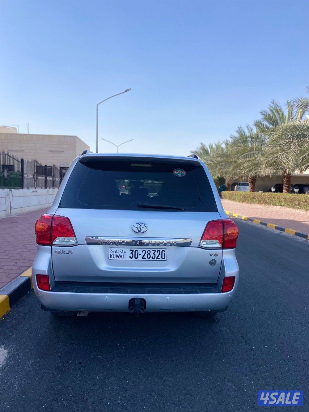 لاندكروز 20147