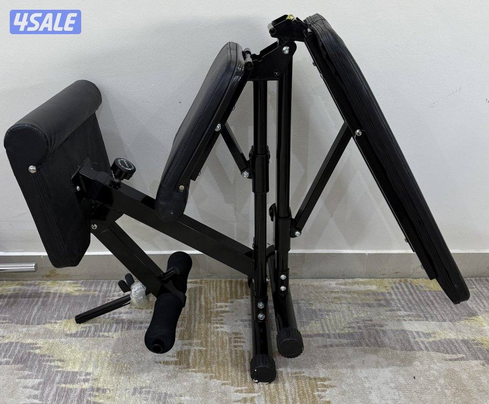 للبيع مقعد للتمارين قابل للتعديل واغراض حديد0