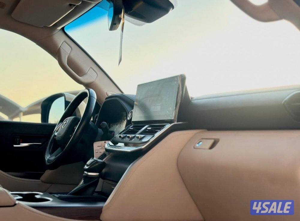 معرض القمة🚩8