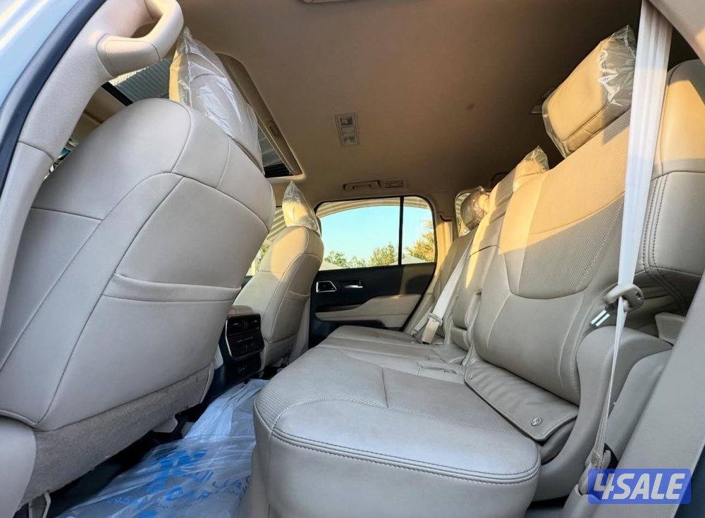 معرض القمة🚩10