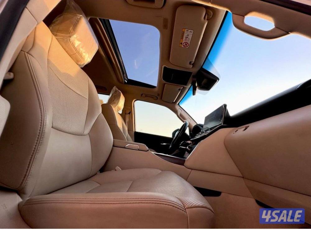 معرض القمة🚩9