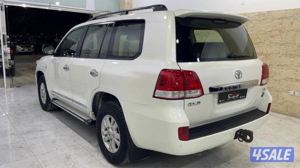 لاند  كروزر 20102