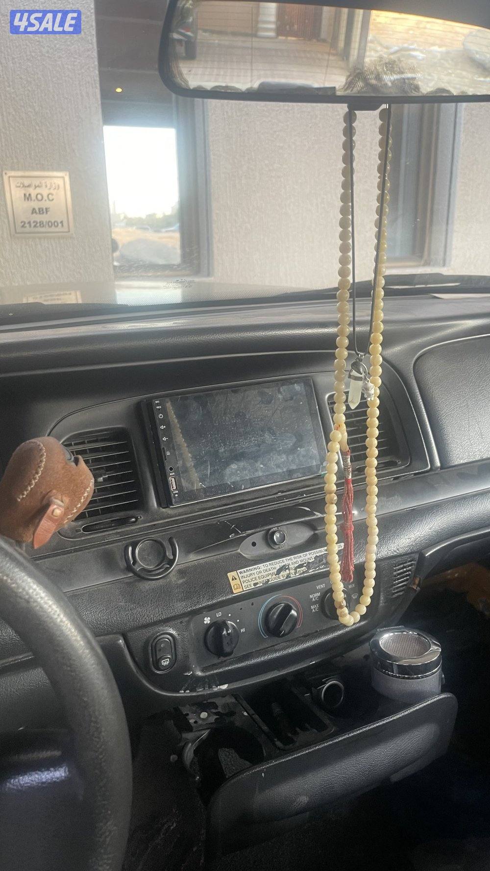 للبيع فورد فكتوريا7