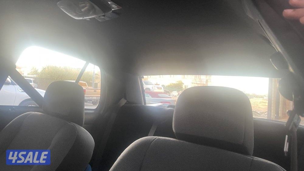 للبيع فورد فكتوريا9