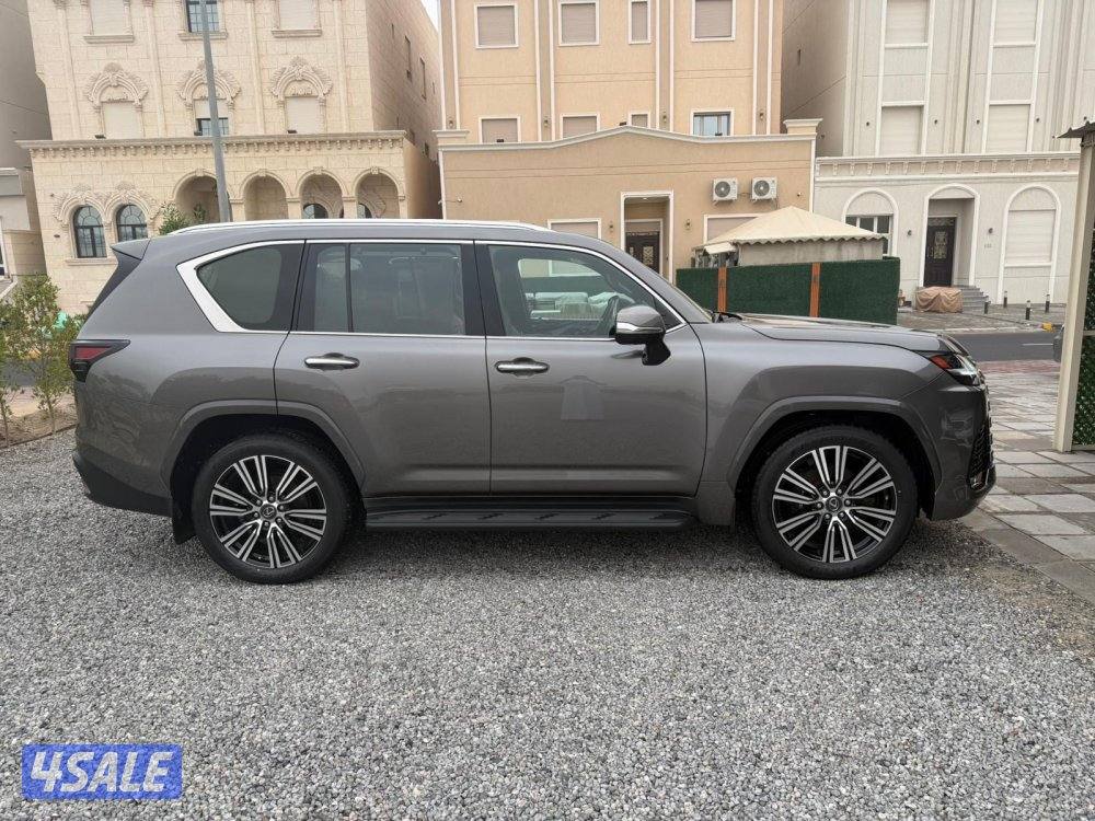 لكزس الدرجه الاولى7