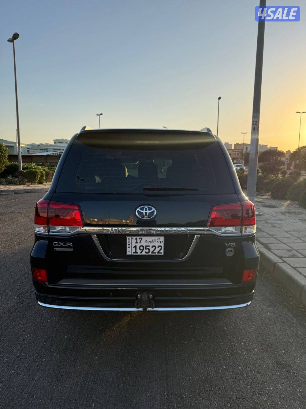 لاند كروزر GXR  قراند تورينق ٢٠١٩1