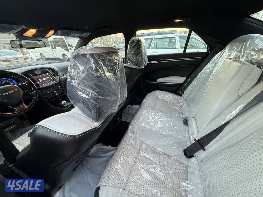 كرايزلر S300 نظيفة8