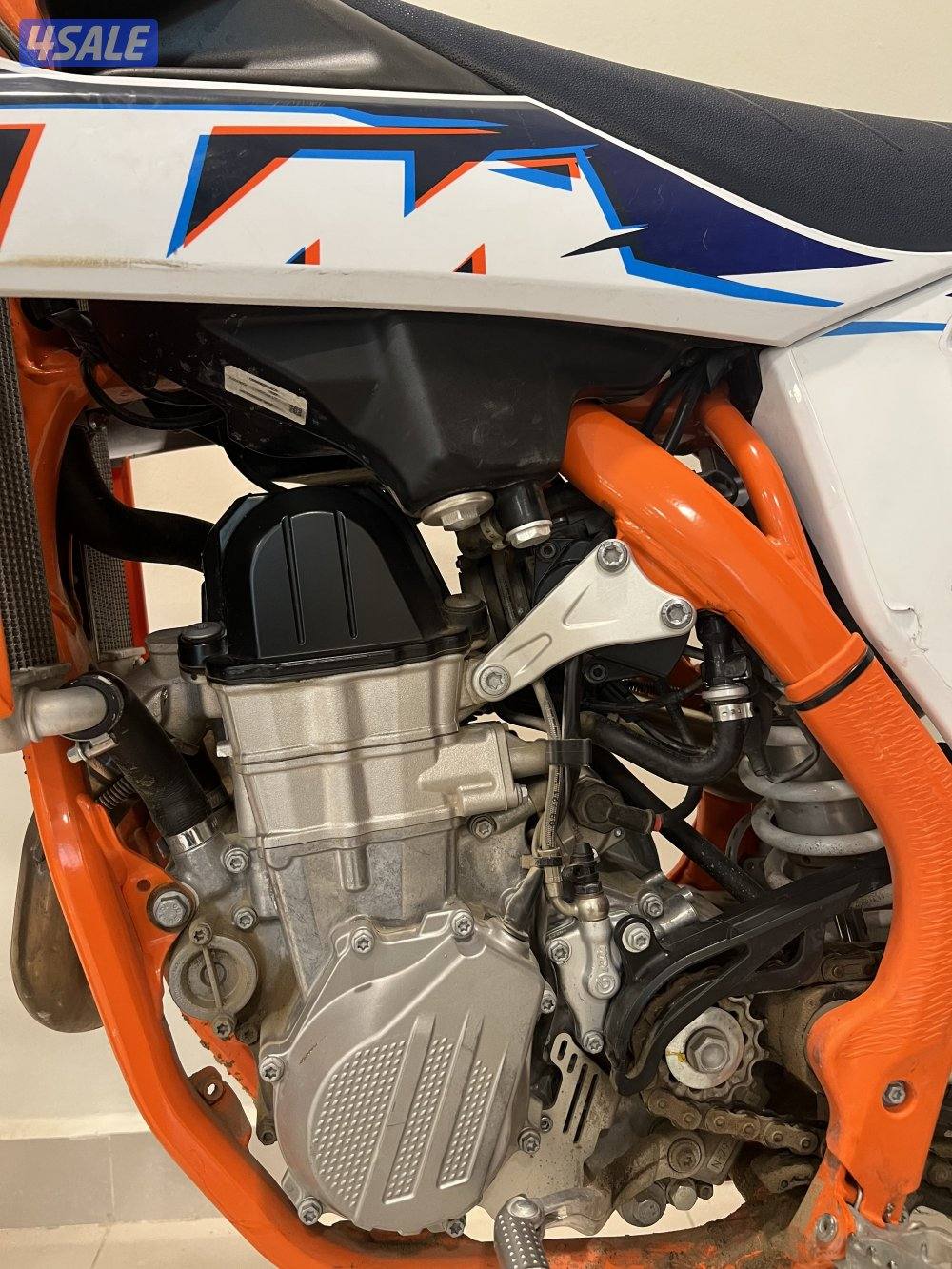 ktm sxf -450السيكل نظيف تم تخزينه موسم كامل1