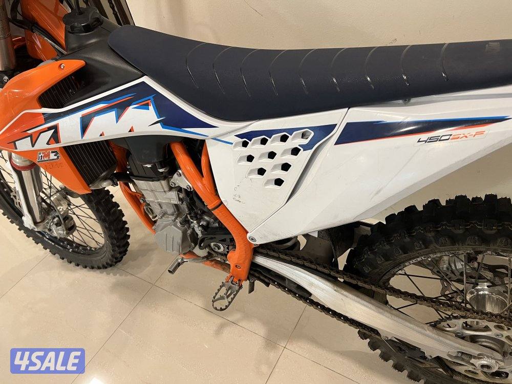 ktm sxf -450السيكل نظيف تم تخزينه موسم كامل3