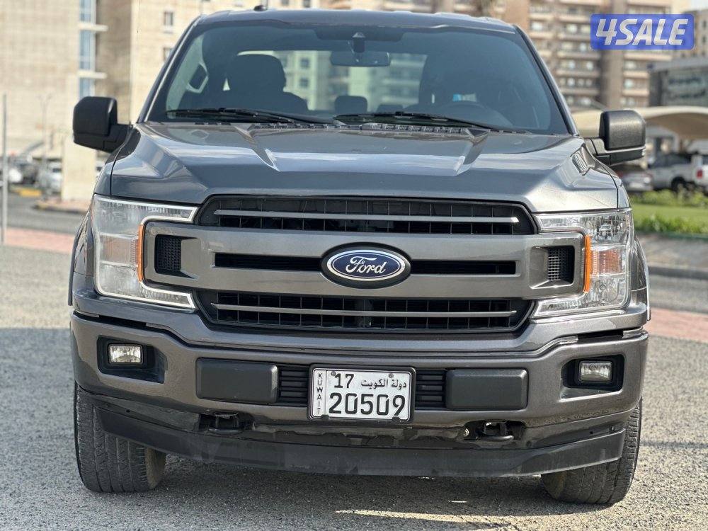 للبيع وانبت فورد FX4 ماشي ١٢٩ الف كيلو سيرفس وكالة2