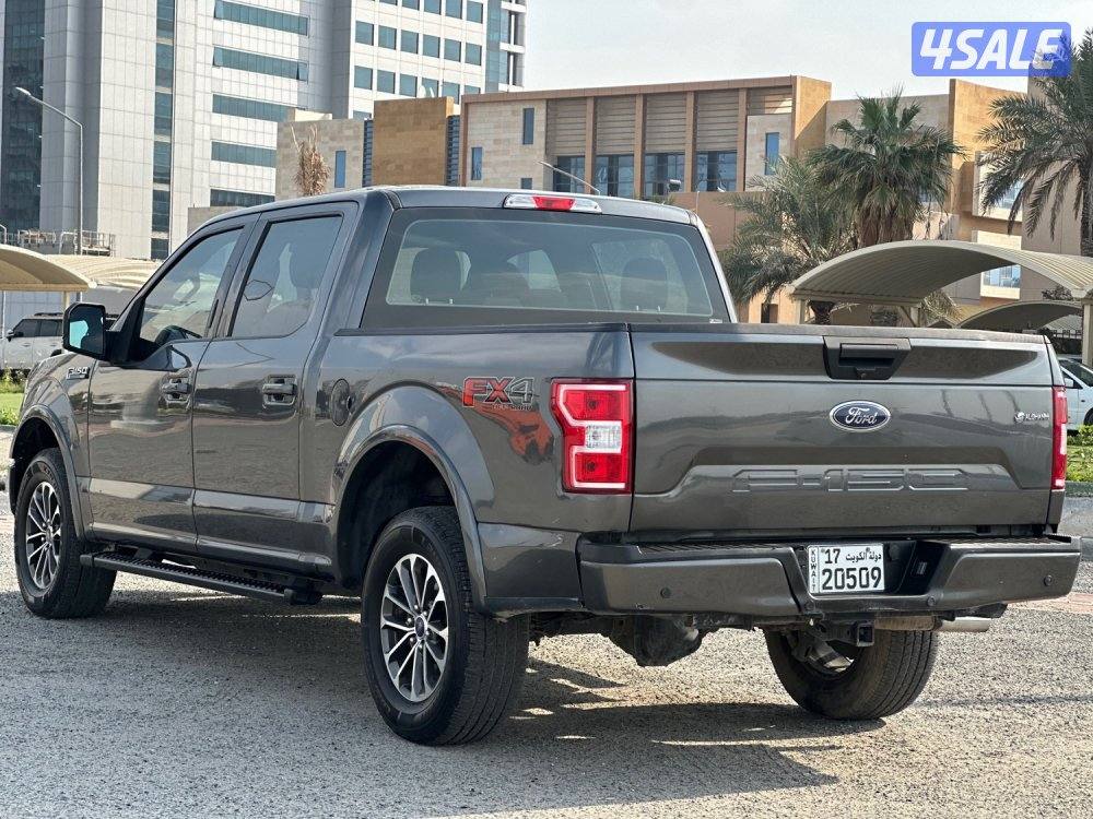 للبيع وانبت فورد FX4 ماشي ١٢٩ الف كيلو سيرفس وكالة3