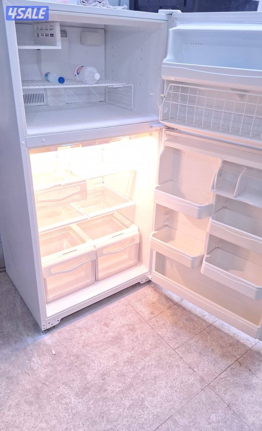للبيع ثلاجه أمريكي26قدم عائلية بحاله ممتازه جدا مع الكفالة والتوصيل0