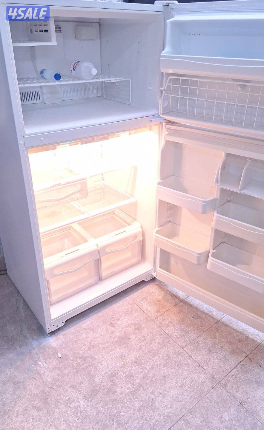 للبيع ثلاجه أمريكي26قدم عائلية بحاله ممتازه جدا مع الكفالة والتوصيل1