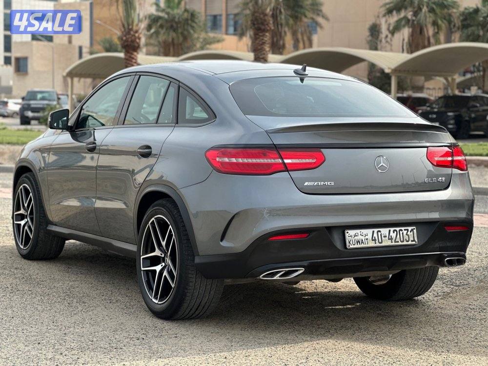 للبيع مرسيدس GLE 43 AMG ماشي ٧٨ الف كيلو2