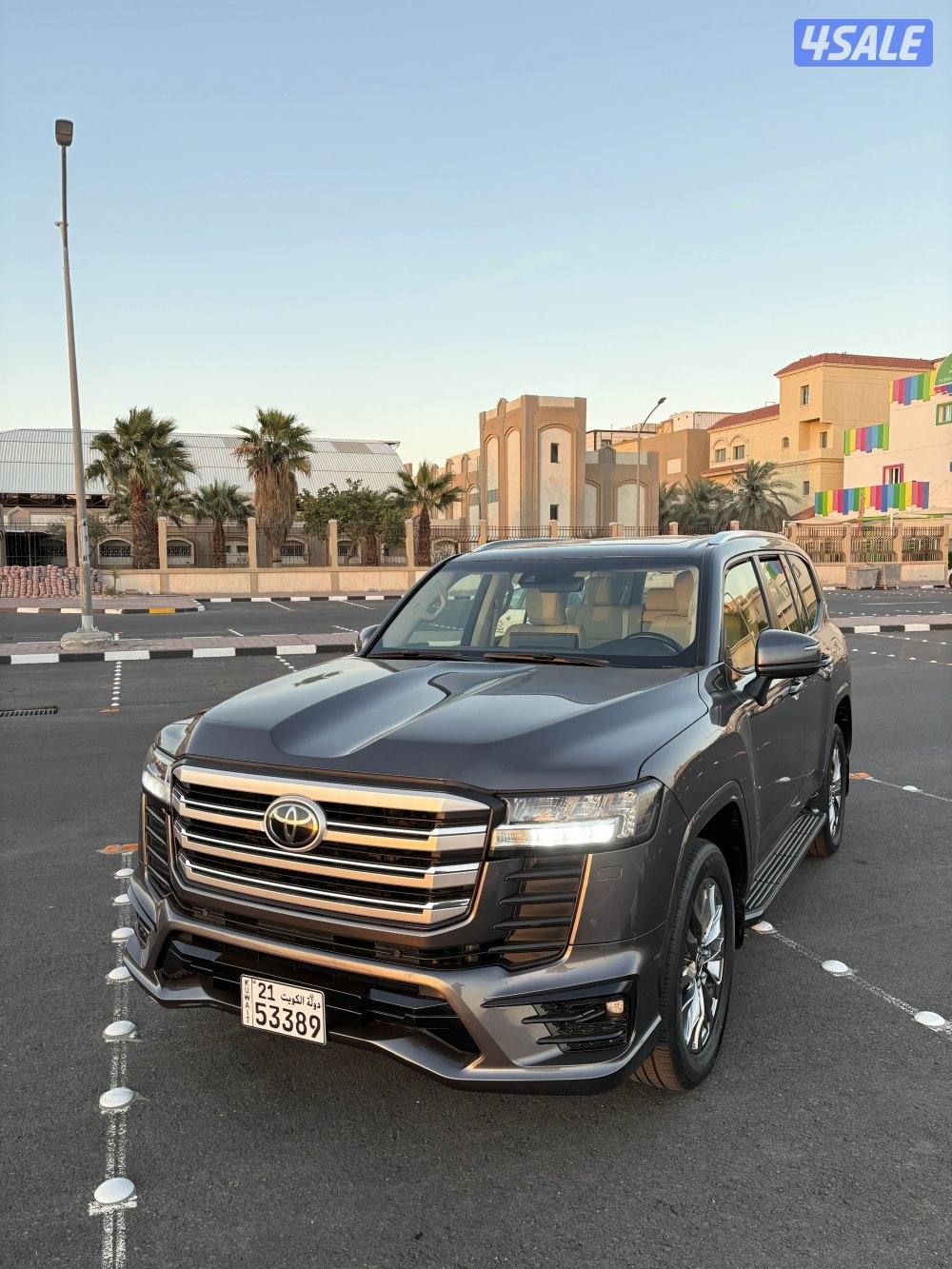 لاندكروزر GXR 2022 ايرو اس0