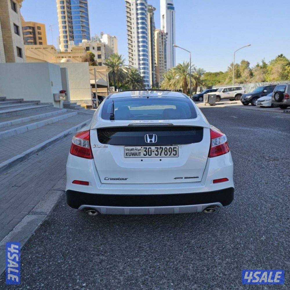 Honda Crosstour touring V6 20133