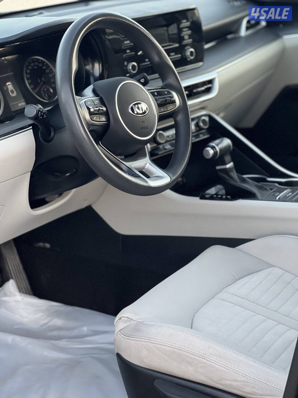 كيا k5 رمادي موديل 2021 للبيع8