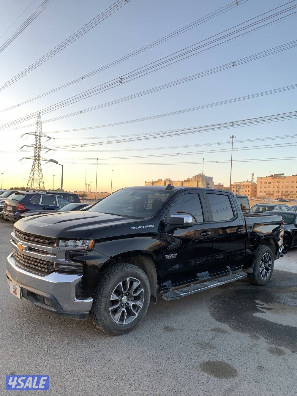 وانيت سلفرادو 20191