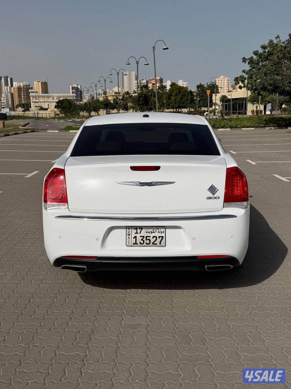 📍كرايزلر 8 سلندر 📍4