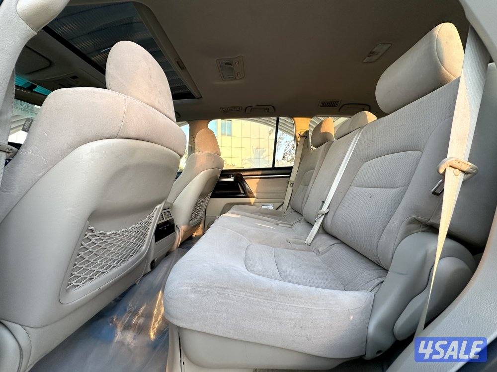 معرض القمة🚩10