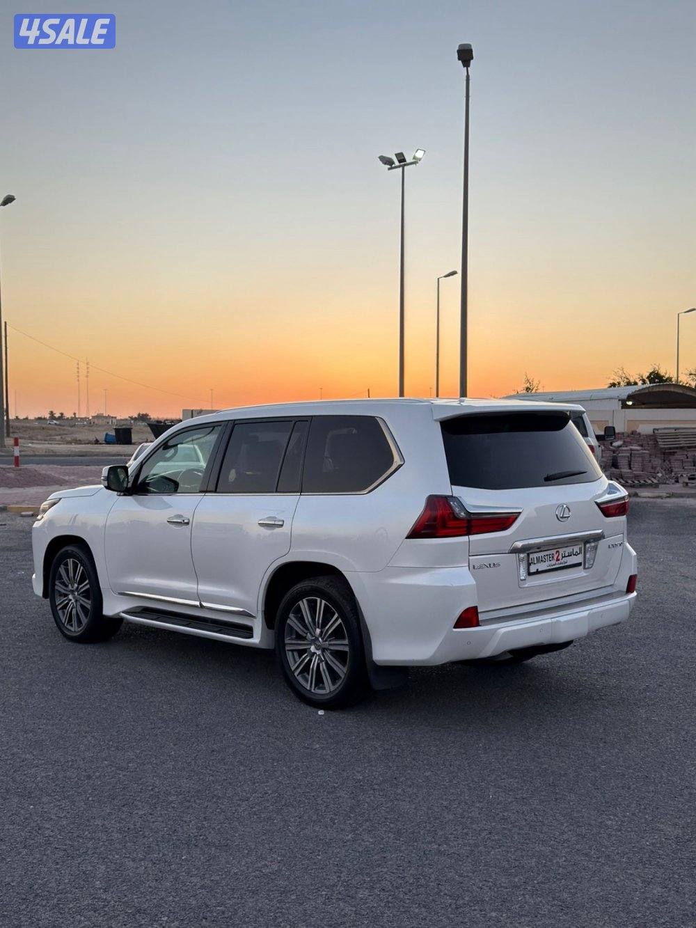 لكزس LX570 وارد قطر3