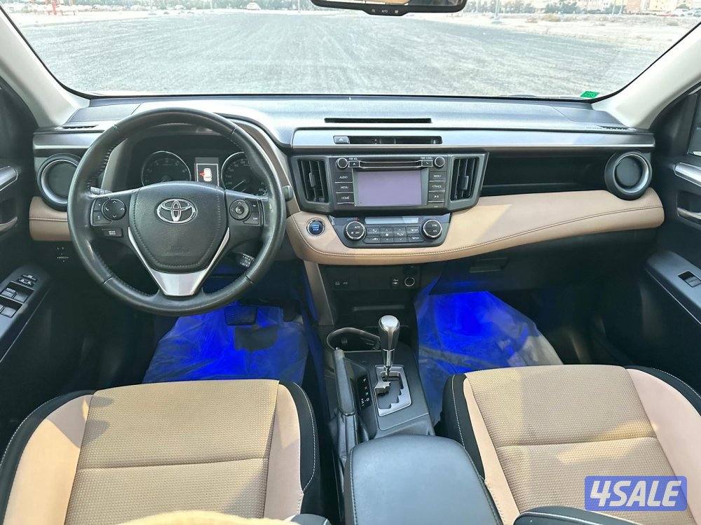 تويوتا راف 4 موديل ٢٠١٧ كامل المواصفات9