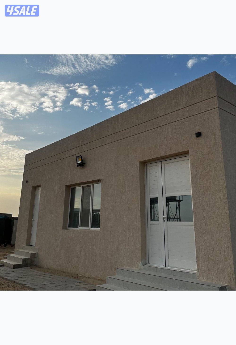 مزرعه للايجار مساحتها ١٢ الف على طريق٥٠٠1