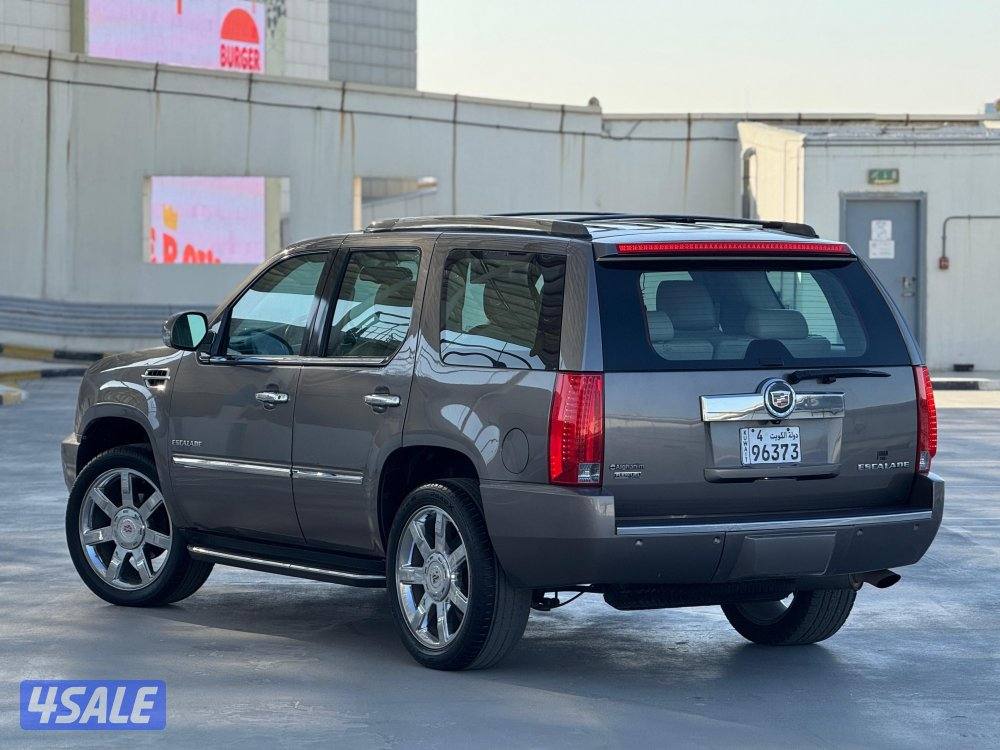 كاديلاك اسكاليد_موديل2011_شرط الفحص1