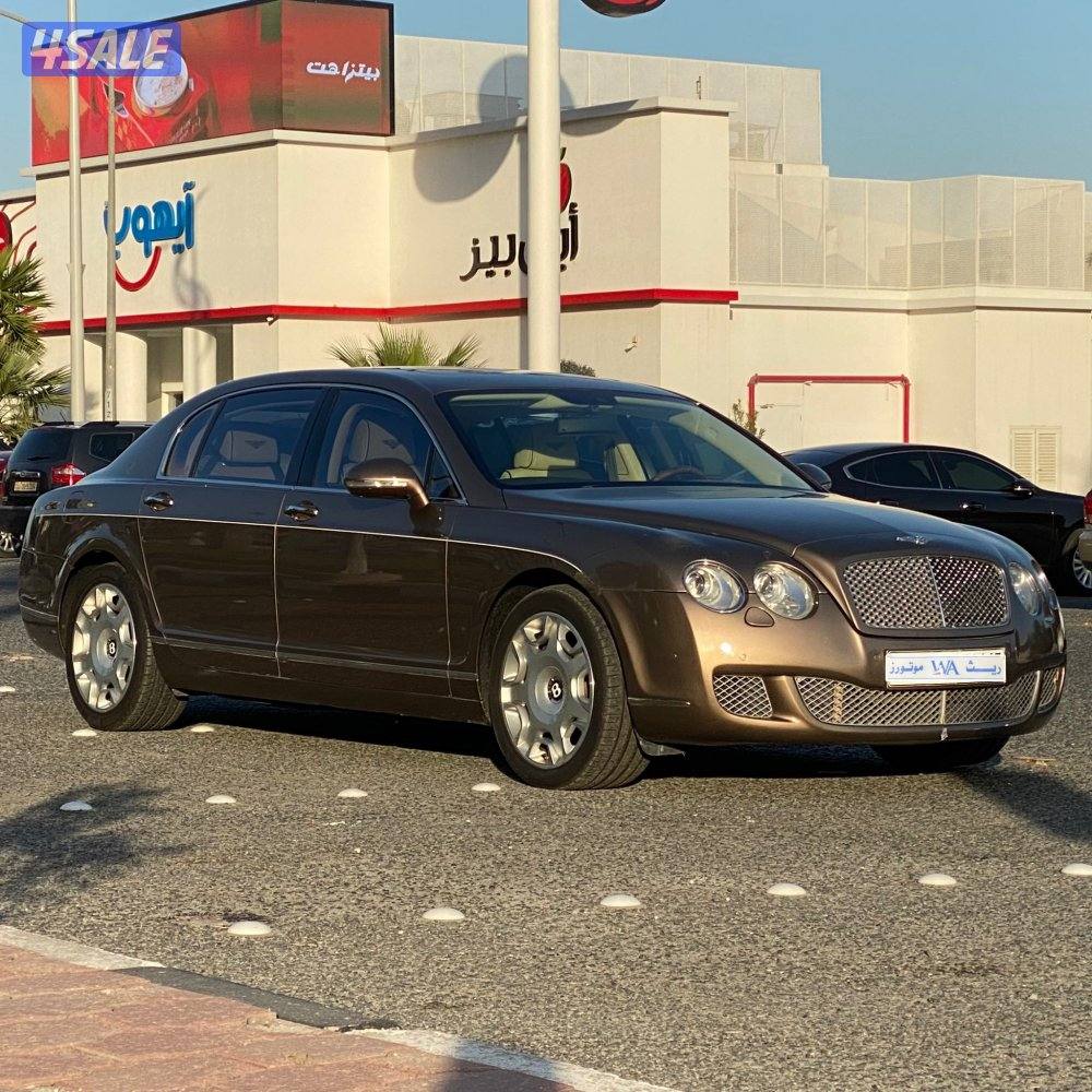 بيع🔺شراء🔺تثمين

للبيع بنتلي فلاينج سبير
موديل 2012  
عداد 99 الف3