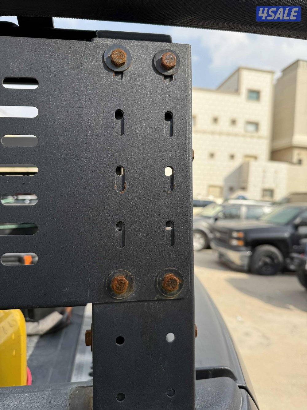 للبيع بيد راك2