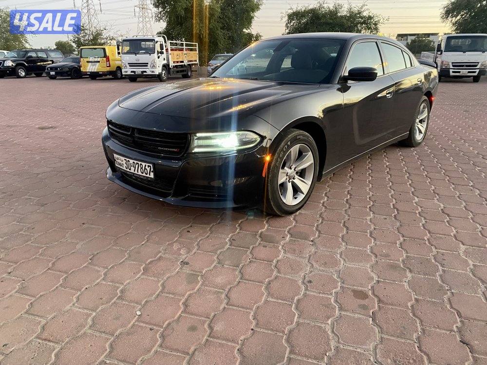 شارجر بحاله فوووق الممتاز نظيف جدا0