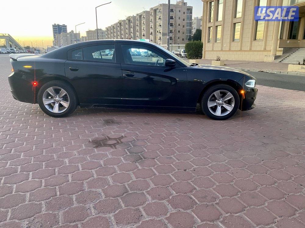 شارجر بحاله فوووق الممتاز نظيف جدا2