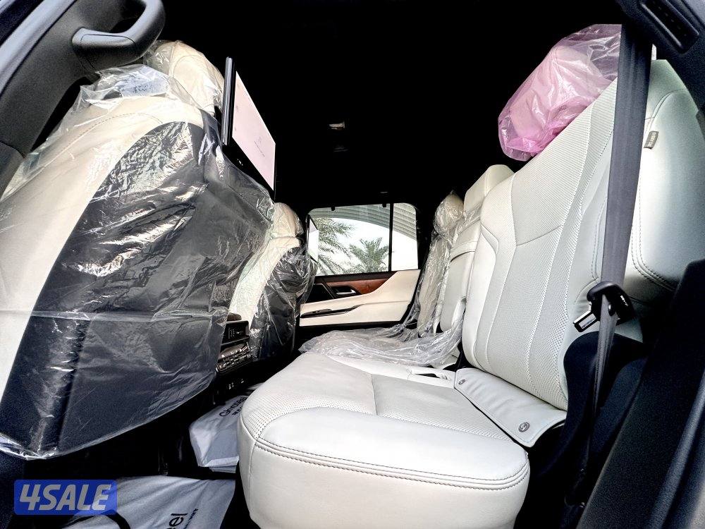 معرض القمة🚩10