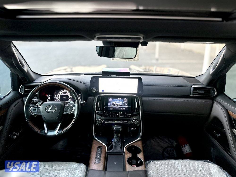 معرض القمة🚩11