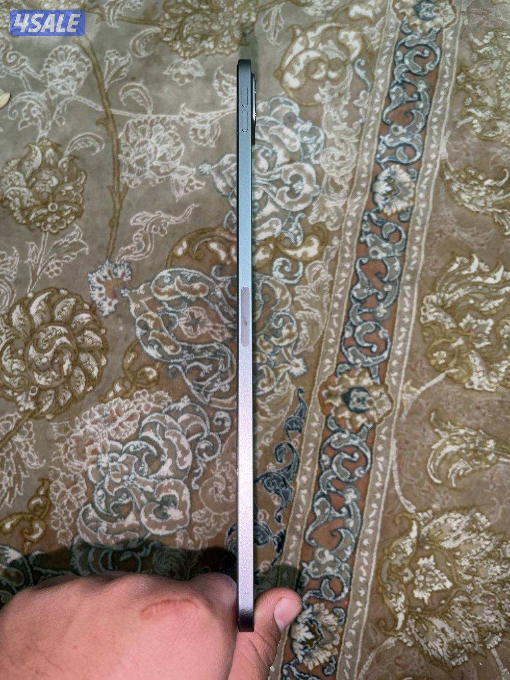 ايباد ابروm2 قيقا256 بوصه11 نضيف ولا ختش مو مبدل شي4