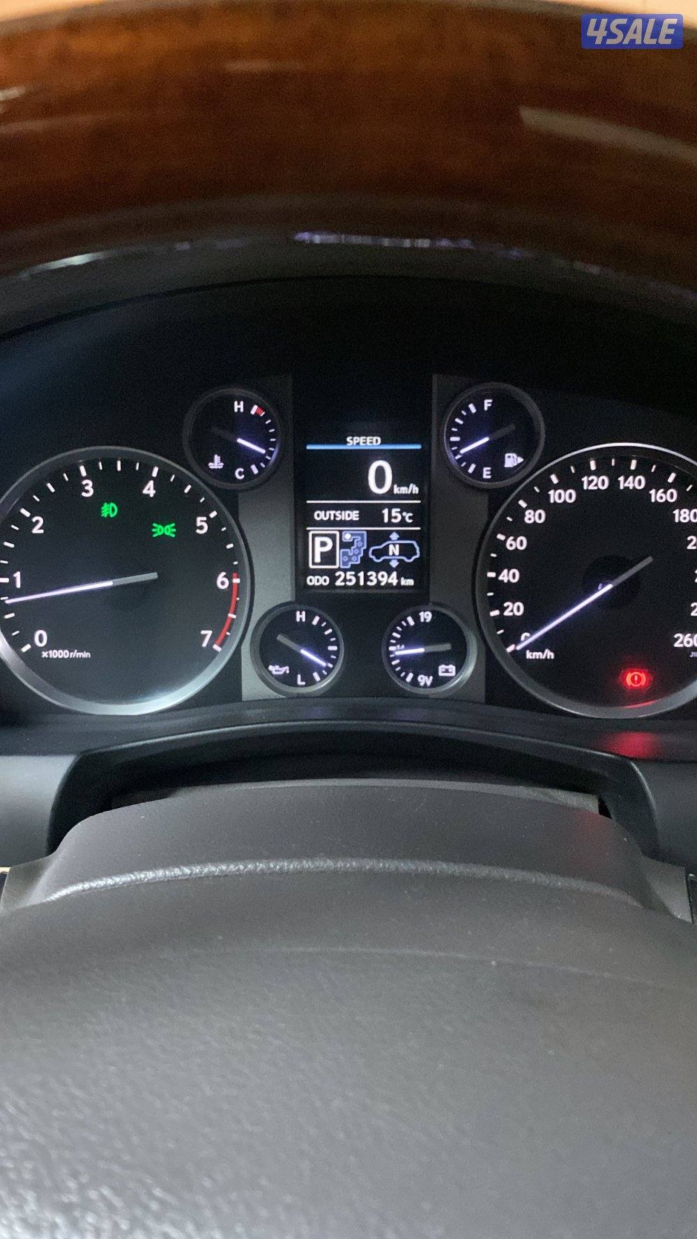 للبيع جيب لكزس سبورت اس4