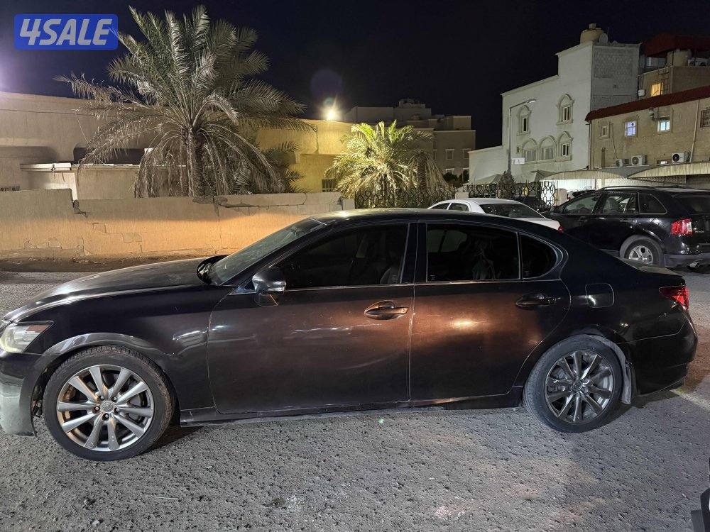 لكزس Gs250 موديل 2014 ماشية 285.000 بيعه سريعه0