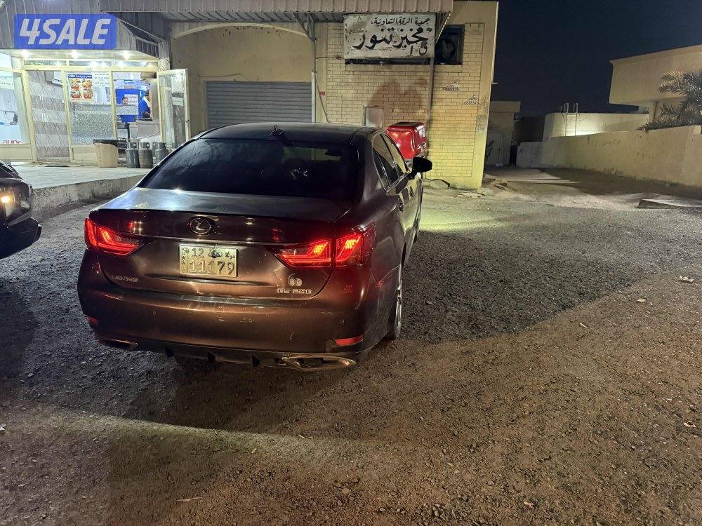 لكزس Gs250 موديل 2014 ماشية 285.000 بيعه سريعه3