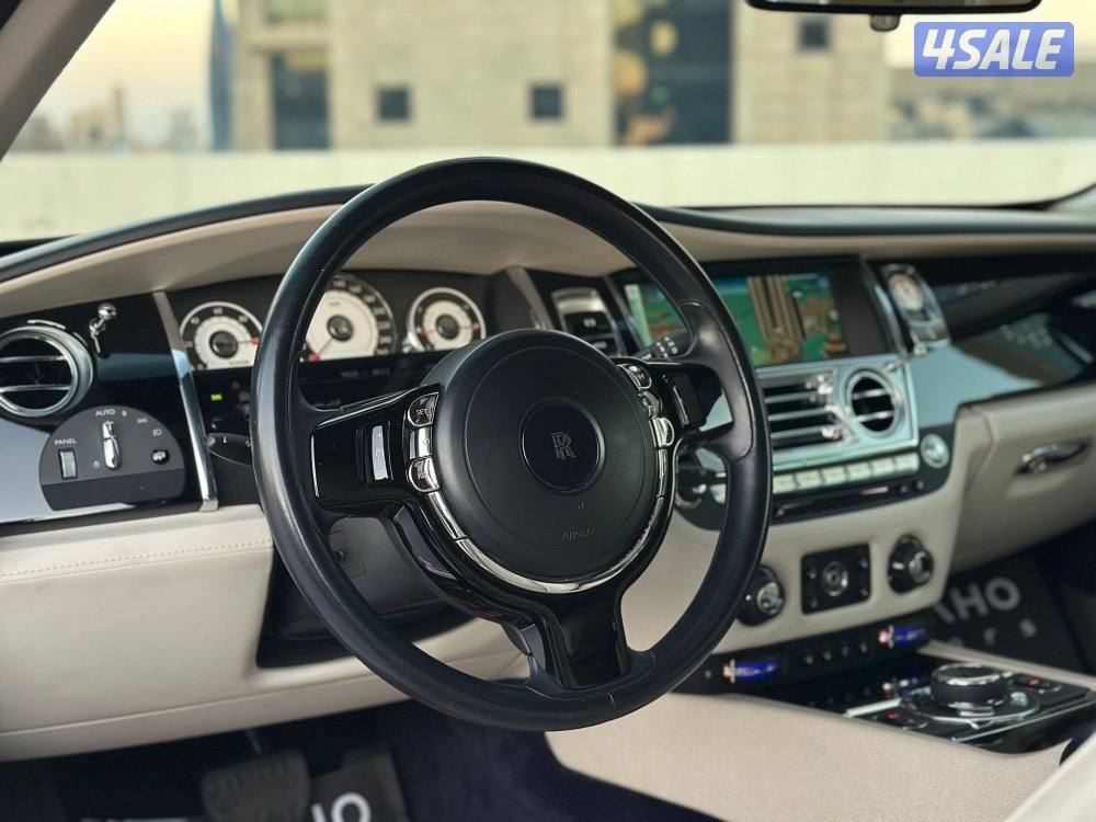 رولزرويسWRAITH موديل2015 عداد94الف وارد الغانم سيرفس منتظم5