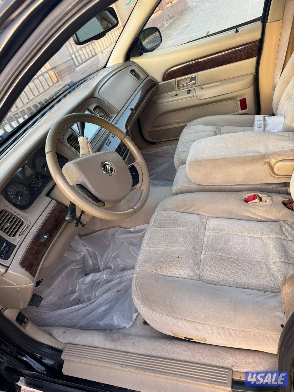 فورد جراند ماركيز 2009  وكالة الكويت1