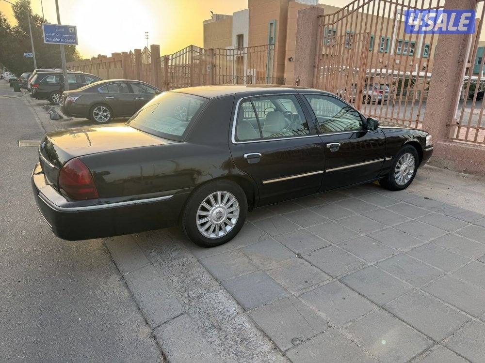 فورد جراند ماركيز 2009  وكالة الكويت3