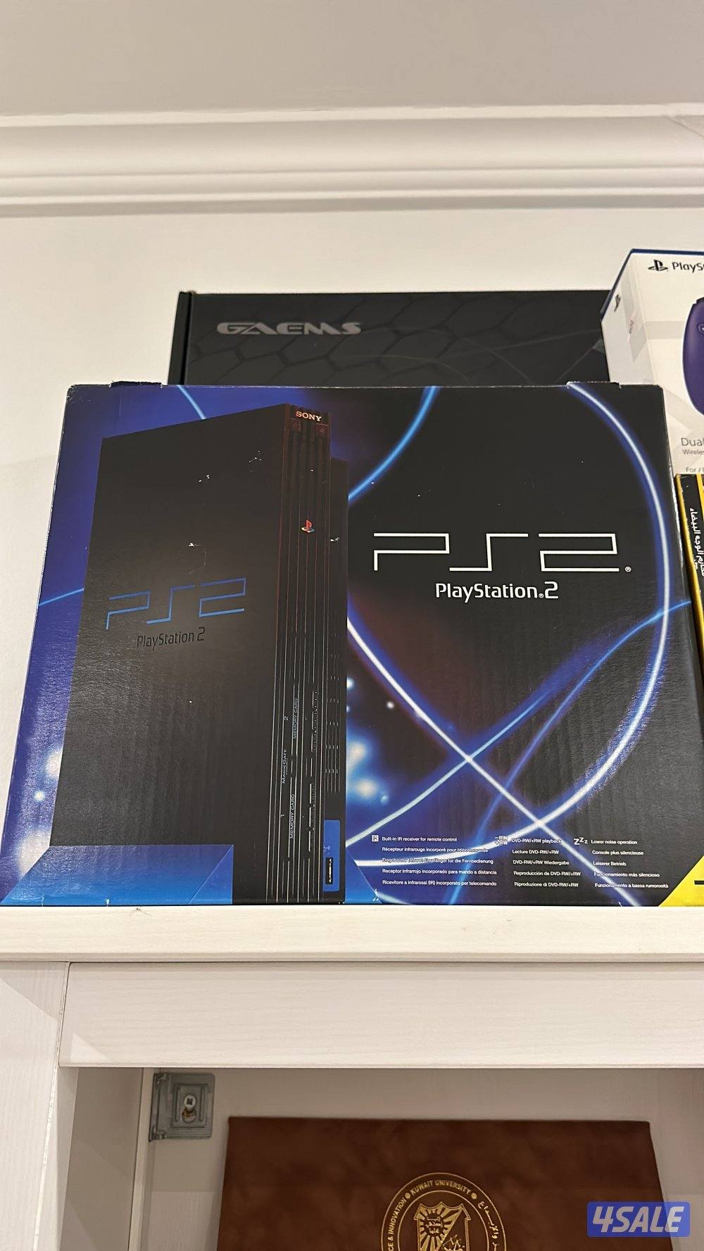 للبيع سوني 2 نظيف مومفتوح من مصنع اليابان  معاه سيديات اصليه فقط11