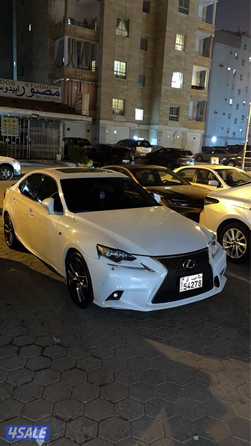 للبيع لكزس is350 fsport3