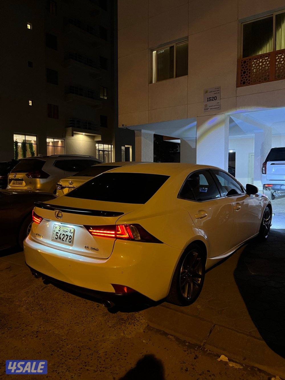 للبيع لكزس is350 fsport6