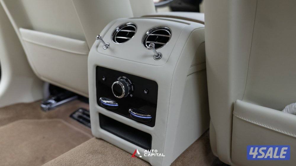 YOUR ROLLS-ROYCE  Ghost  V12 - 2022 - Luxury Order12