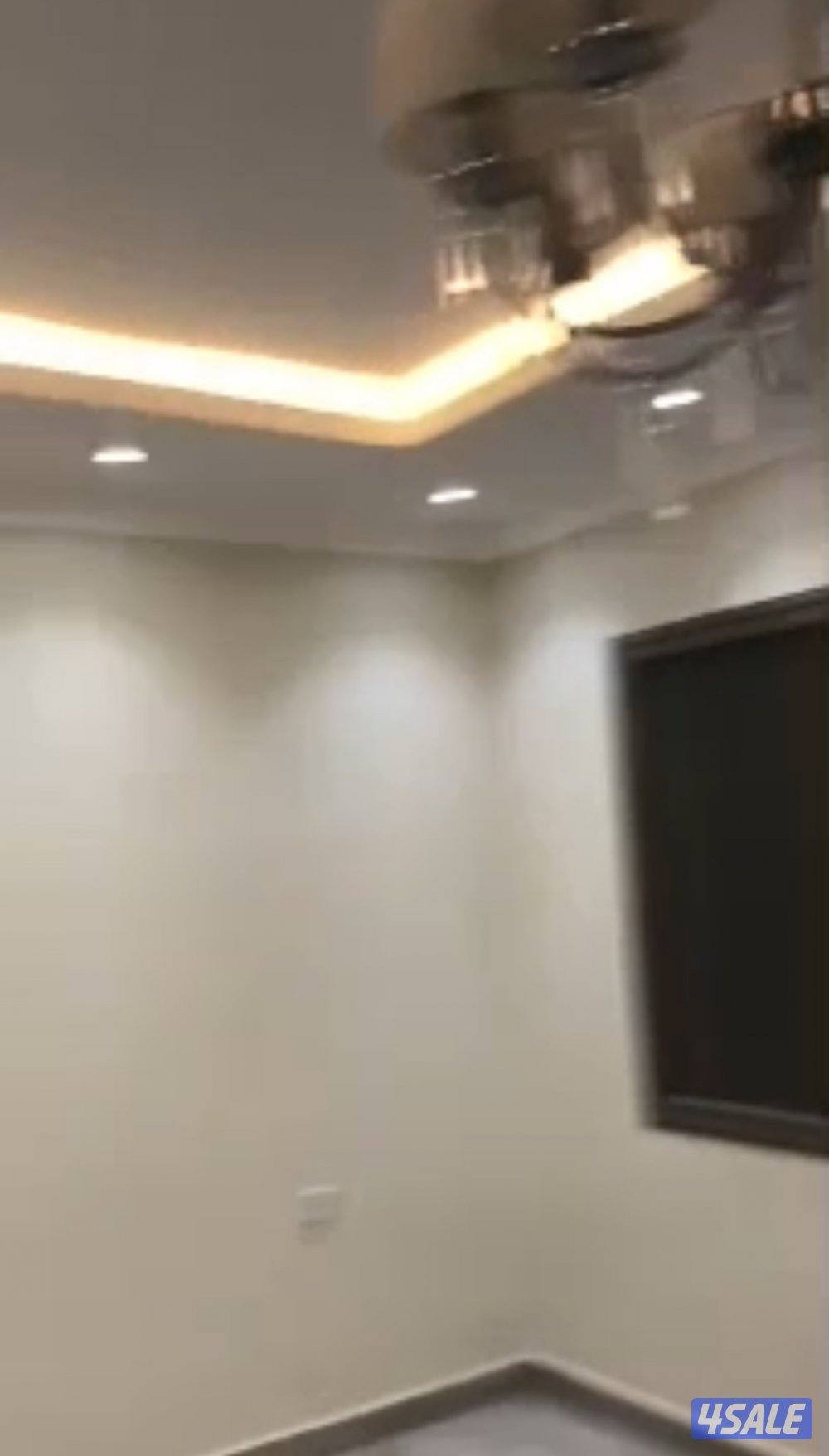 للايجار شقة معاريس فقط0