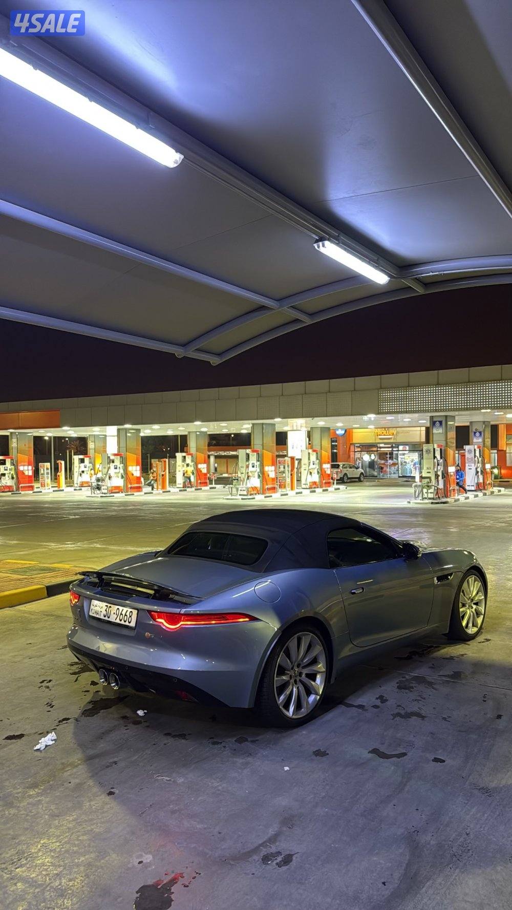 جاقوار f-type s0